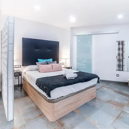 Estudio 10 Junto A La Campana Alameda Setas Appartement
