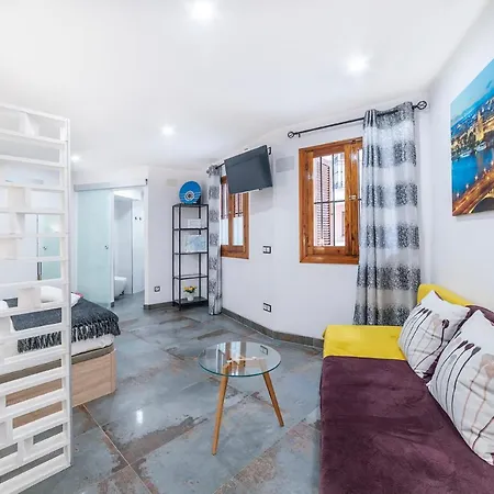 Estudio 10 Junto A La Campana Alameda Setas * Séville